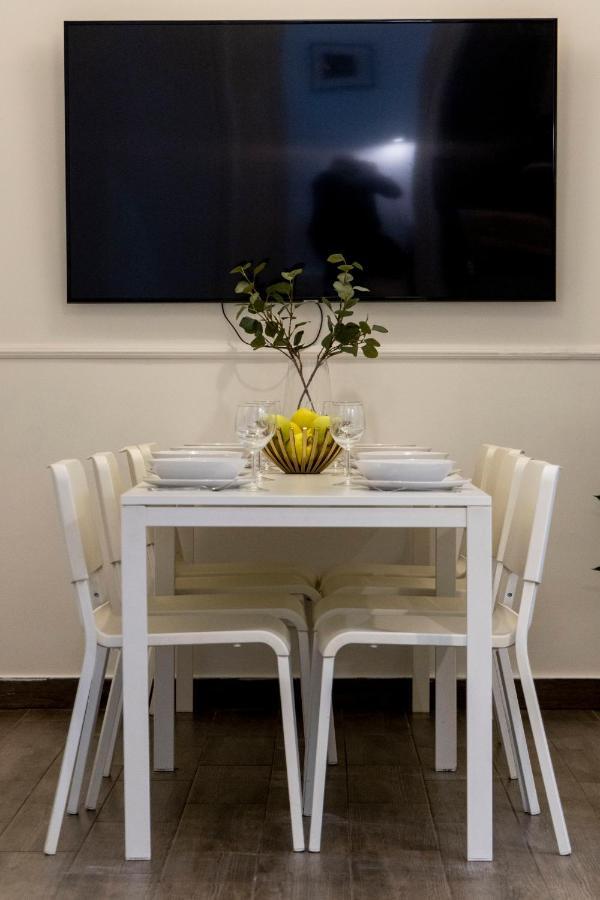 Central Grand Apartment With 5Bedrm 2Bathroom Boedapest Buitenkant foto