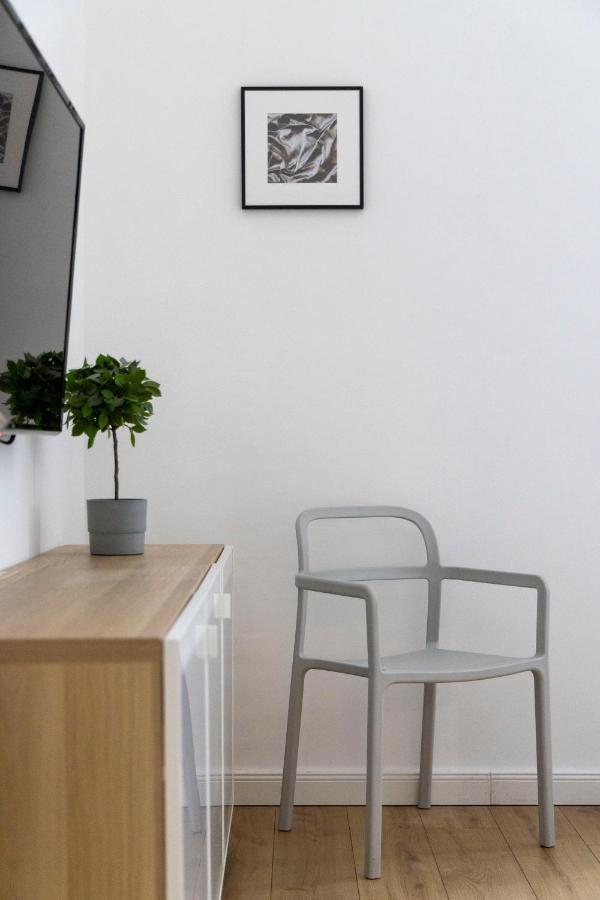 Central Grand Apartment With 5Bedrm 2Bathroom Boedapest Buitenkant foto
